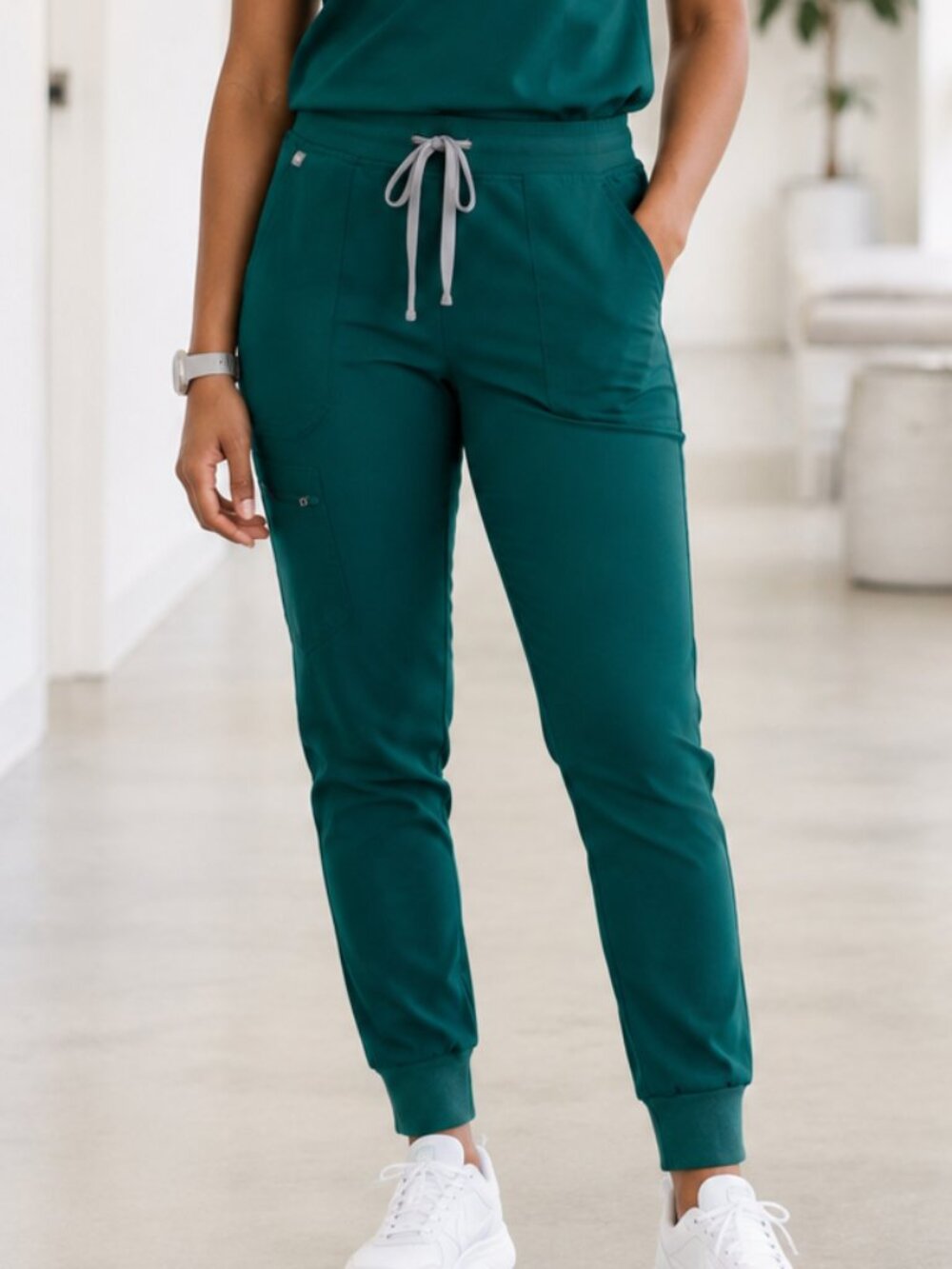 Zamora Jogger Scrub Pants Green & Gray Small